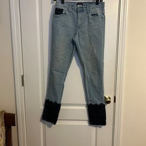 Venus size 6 jeans with black lace on bottom